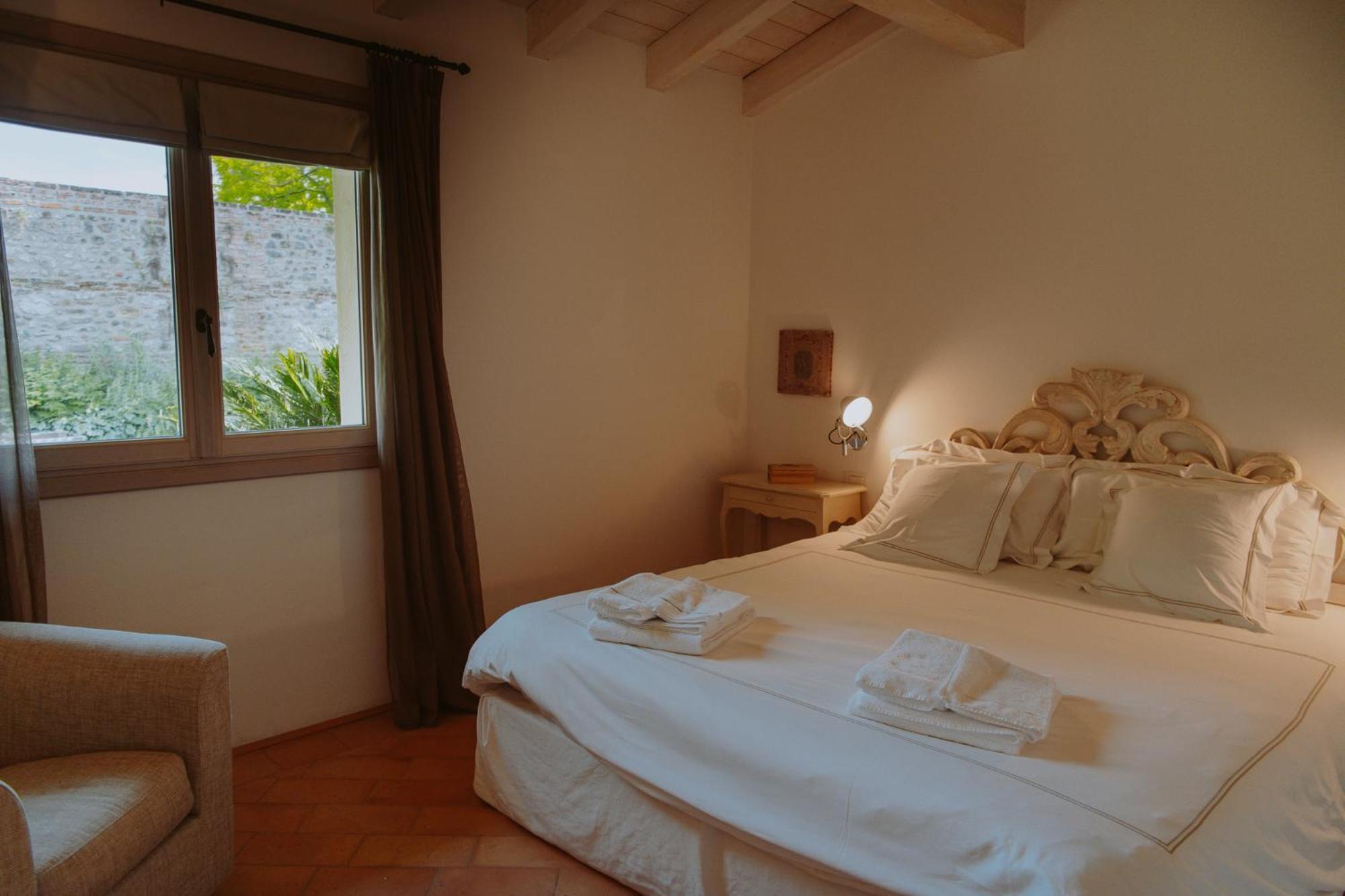 Relais De Charme Le Videlle Guest House Raffa ภายนอก รูปภาพ