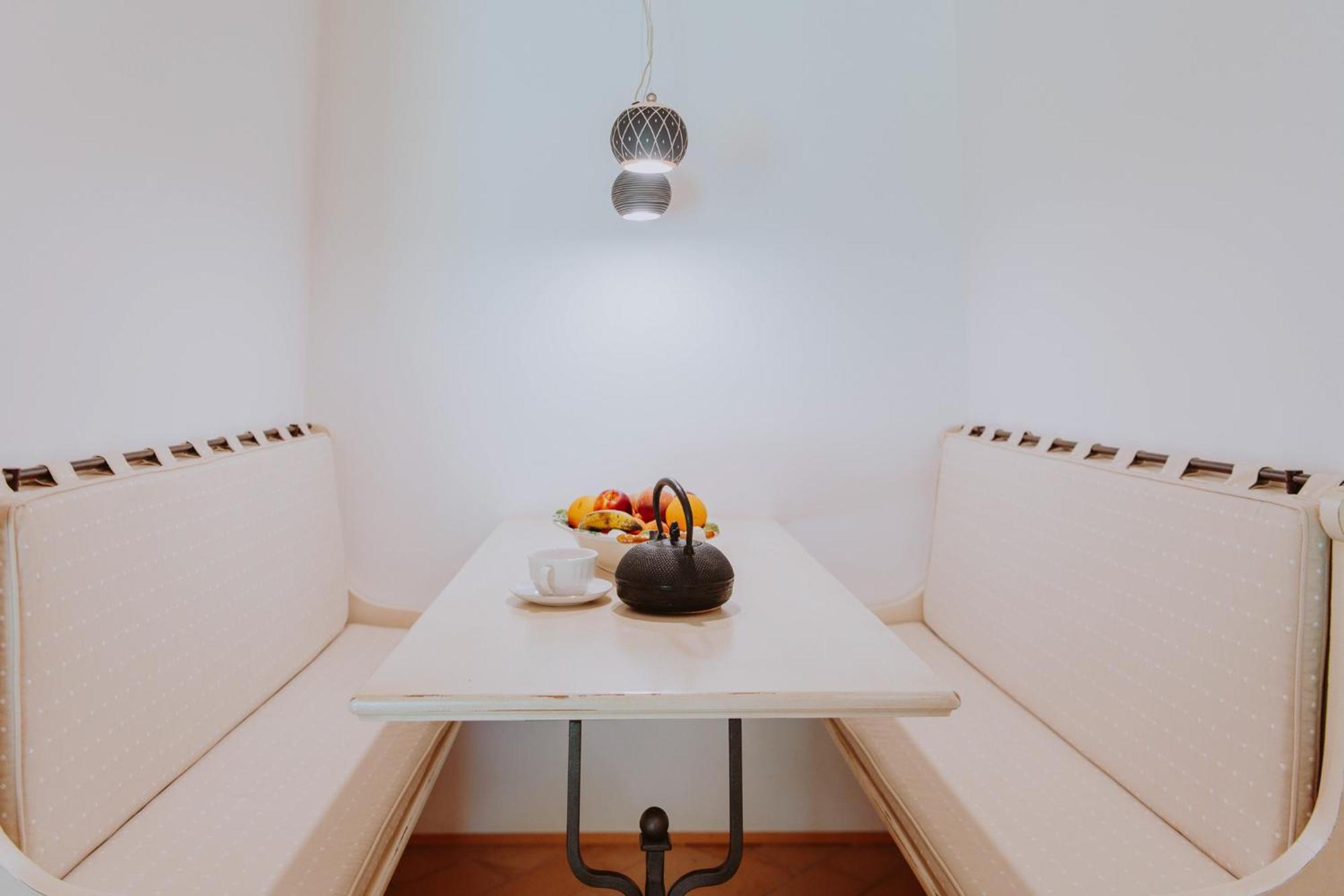 Relais De Charme Le Videlle Guest House Raffa ภายนอก รูปภาพ